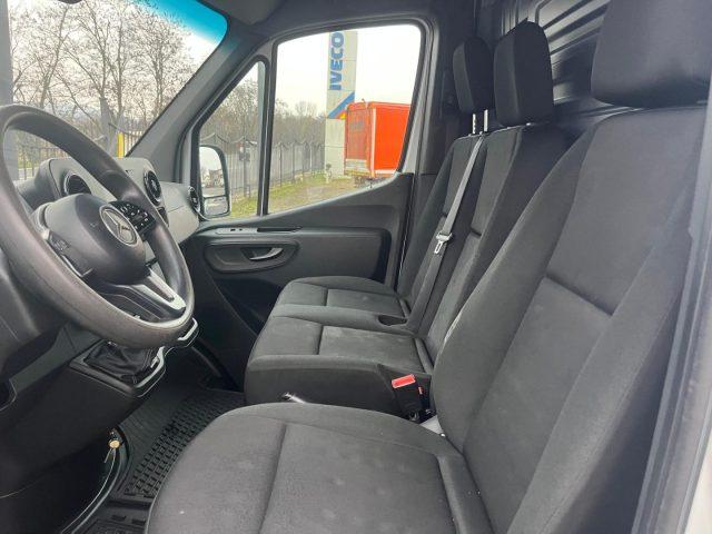 MERCEDES-BENZ SPRINTER 311 2.1 CDI F 39/33 E6