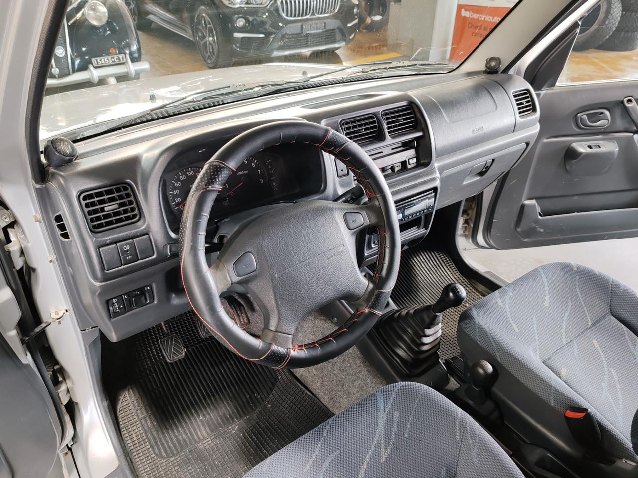 Suzuki Jimny 1.3i 16V cat 4WD JLX Special