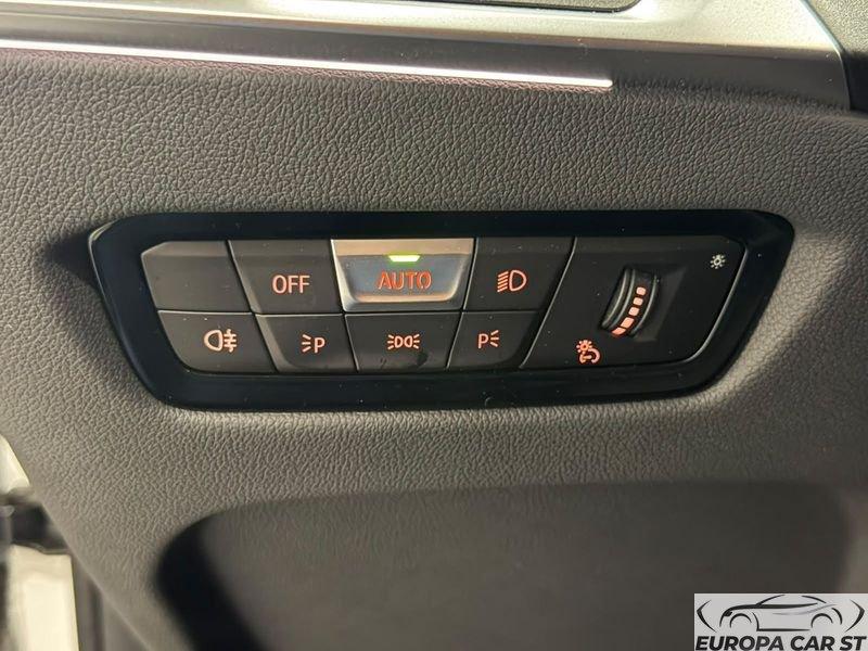 BMW Serie 3 318d 48V Touring auto mhev