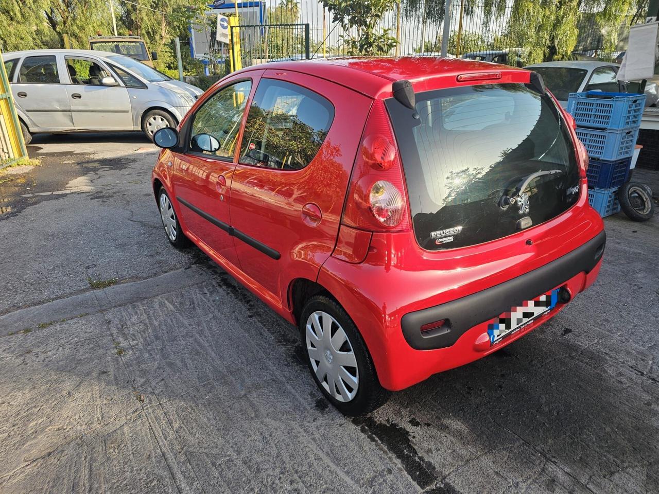 Peugeot 107 1.0 12v Active (plaisir) 5p 2tronic FL