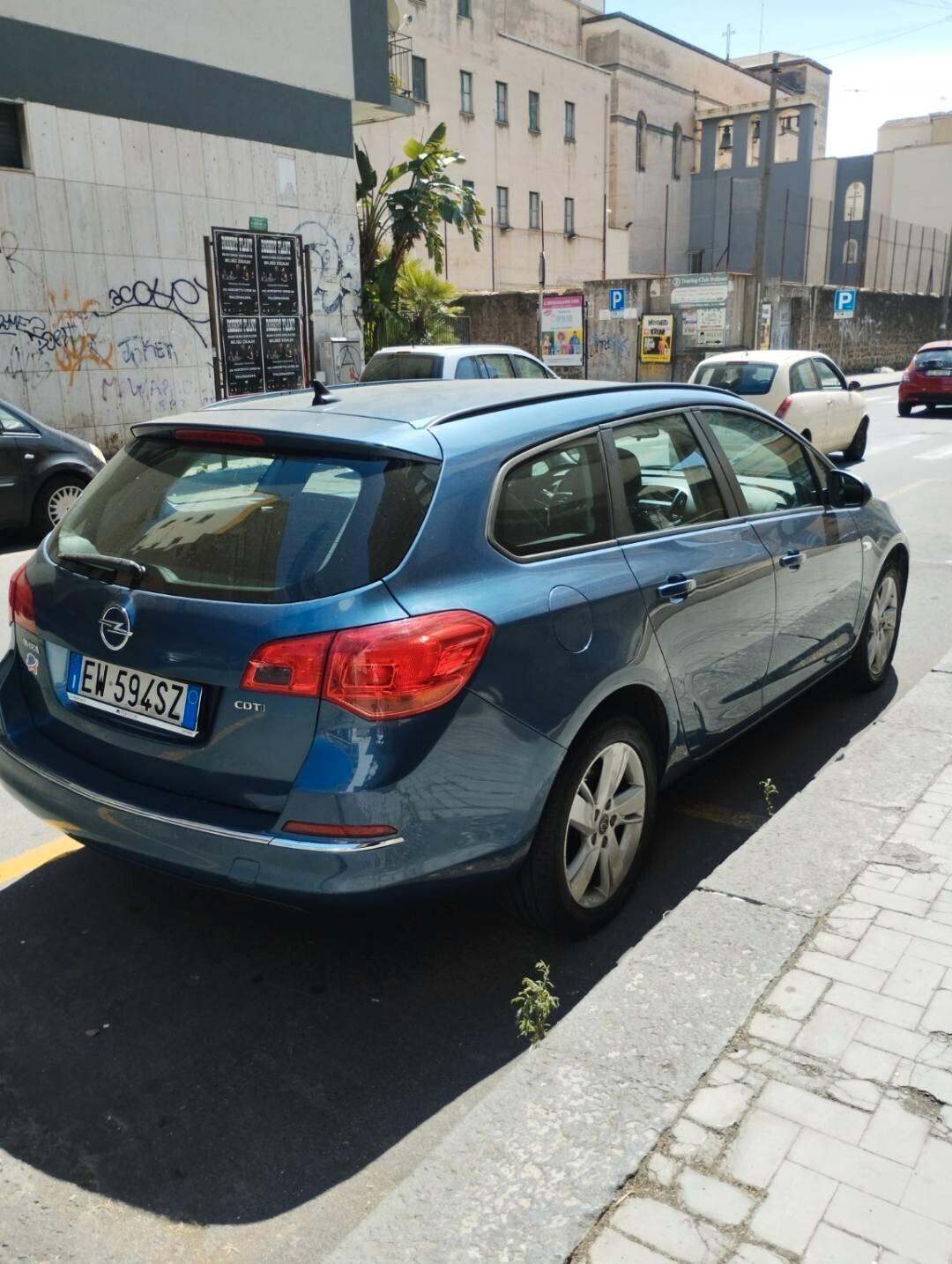 Opel Astra 1.7 CDTI 110CV 5 porte Elective