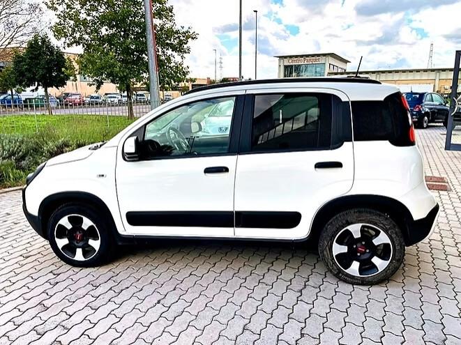 Fiat Panda Cross 1.0 FireFly S&S Hybrid