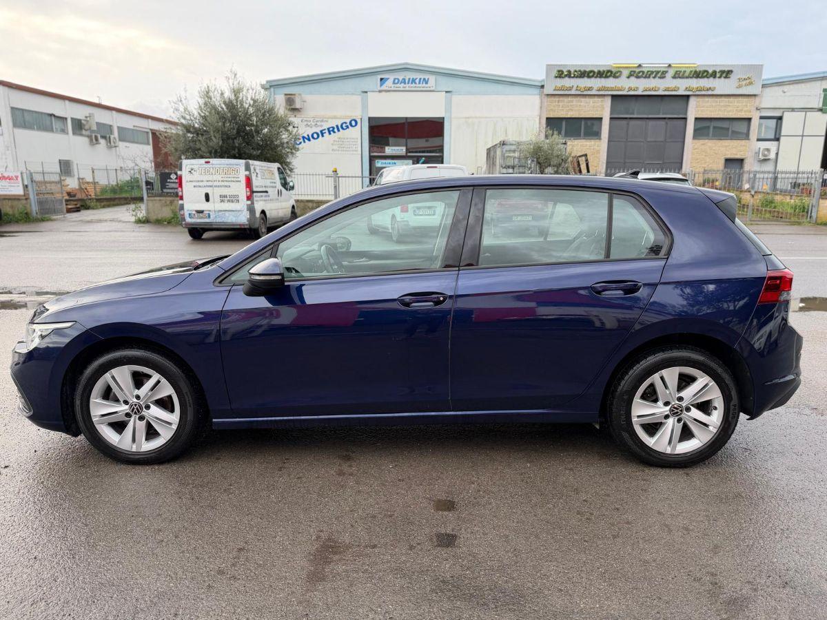 VOLKSWAGEN - Golf - Variant 2.0 TDI SCR Style