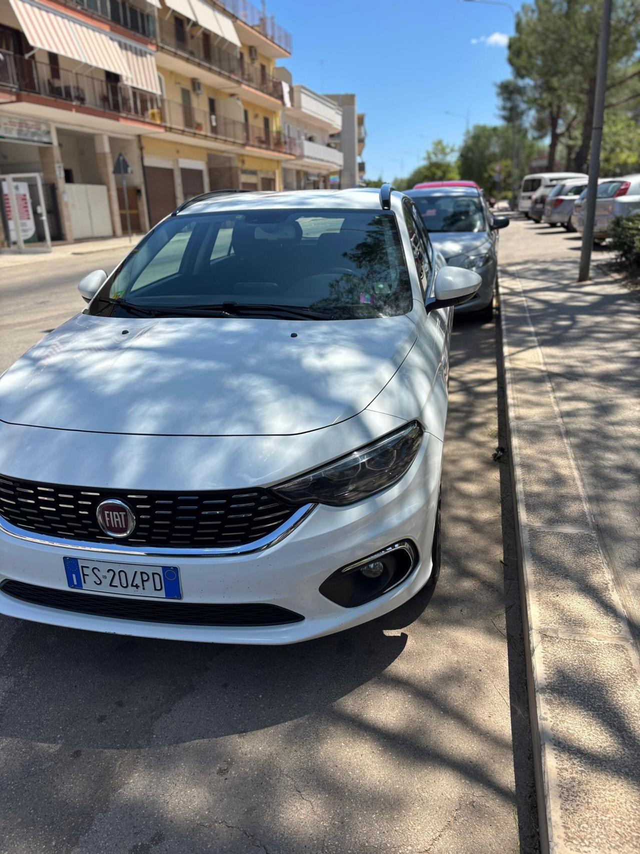 FIAT TIPO 1.6 MJET 120 CV S&S STATION WAGON LOUNGE