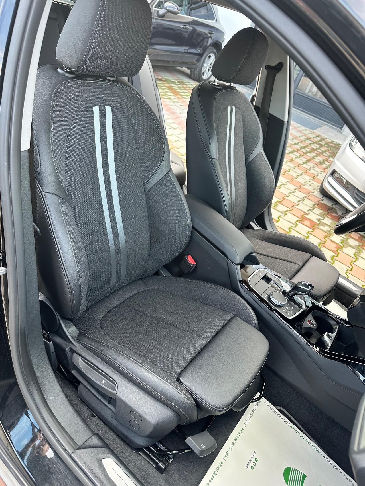 Bmw 116 116d 5p. Advantage