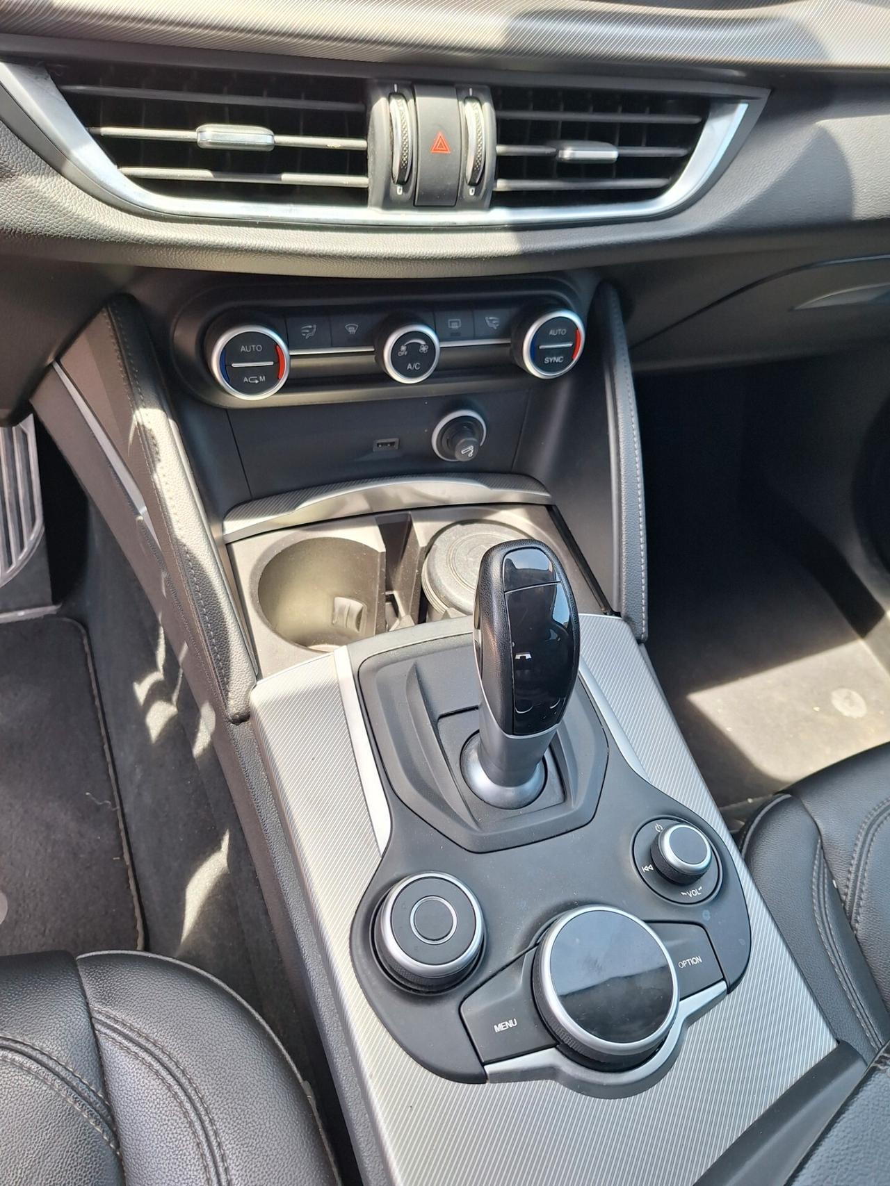 Alfa Romeo Stelvio 2.2 Turbodiesel 210 CV AT8 Q4 Executive