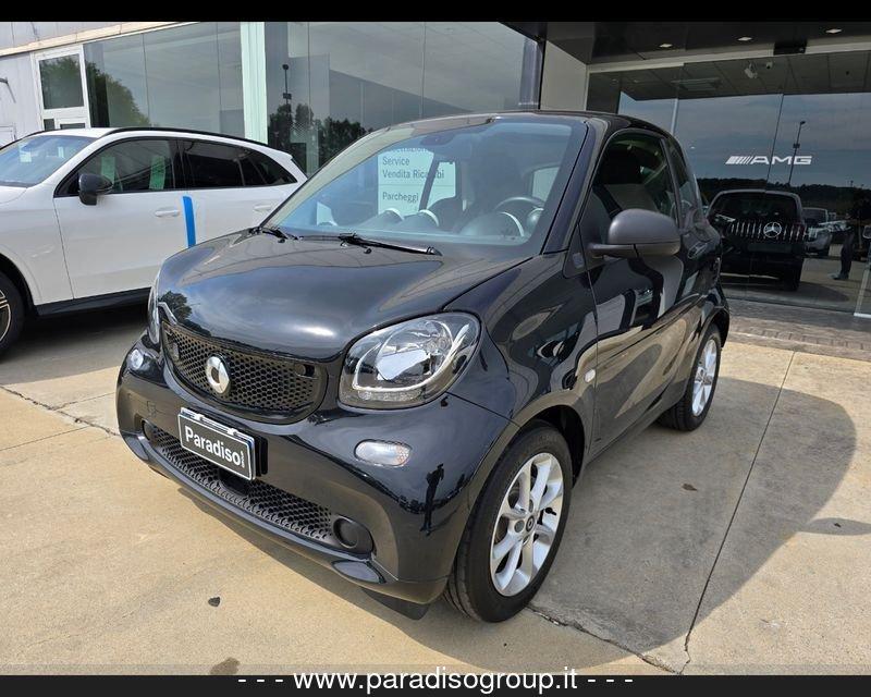smart fortwo eqYOUNGSTER - 4,6kW | 55CV | 2019