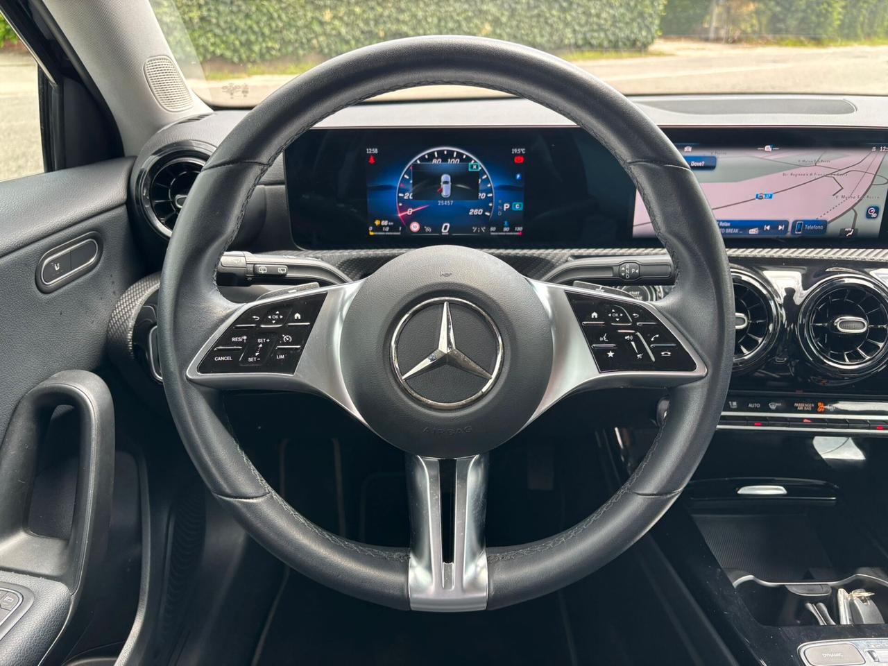 Mercedes-benz A 180 d Automatic Business Extra
