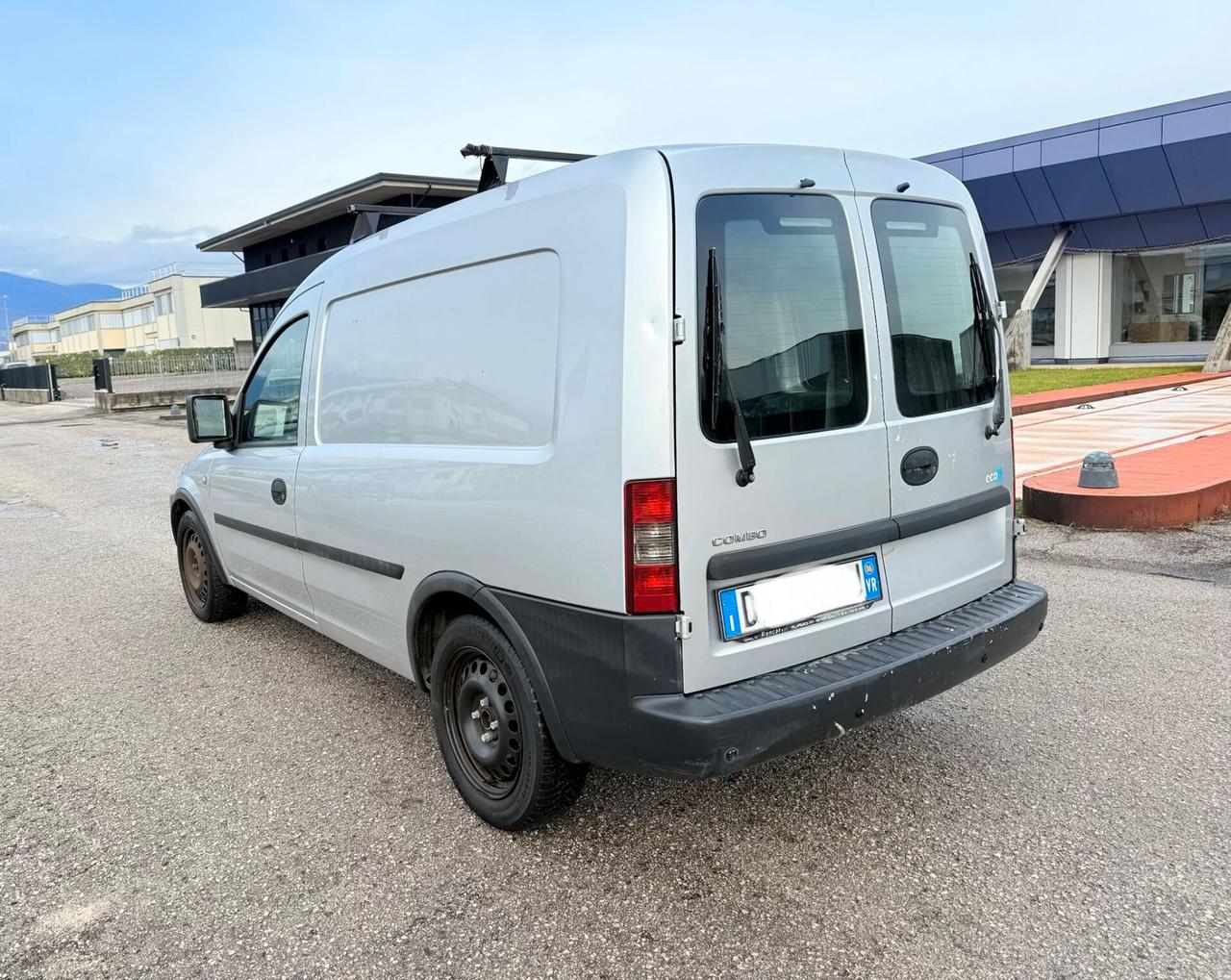 Opel Combo 1.6 CNG Metano 5p. Tour Enjoy