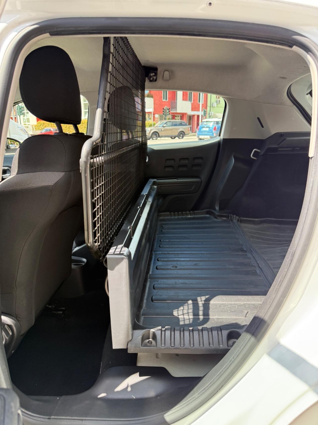 Citroen C3 BlueHDi 100 S&S Van Live
