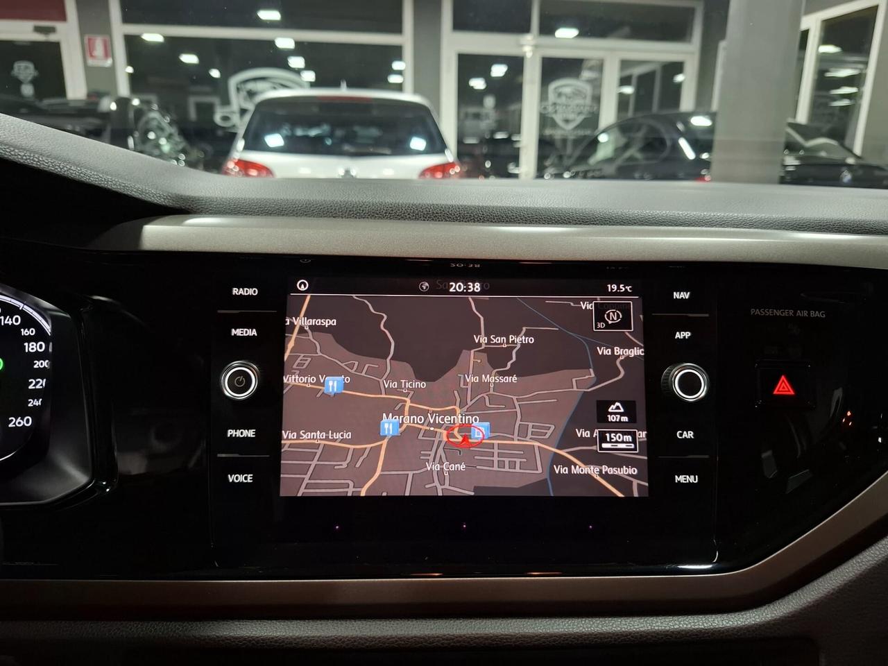 Volkswagen Polo 1.0 benzina DSG NEOPATENTATO