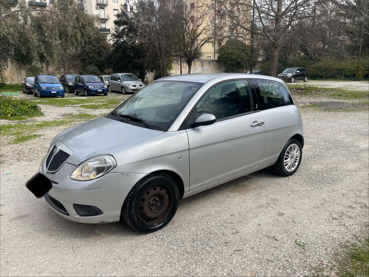 Lancia Ypsilon 1.2 Platino