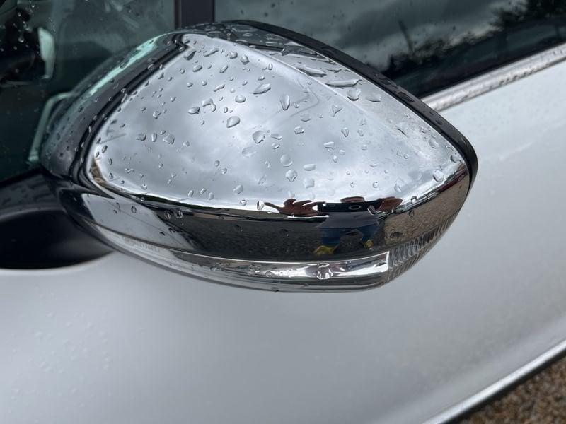 Peugeot 2008 BlueHDi 120 S&S Allure