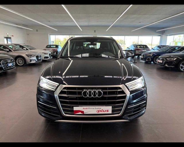 AUDI Q5 2.0 TDI quattro S tronic Business Sport