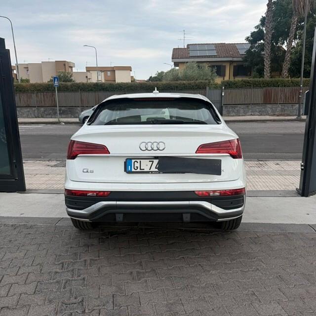 Audi Q5 35 TDI S tronic line plus