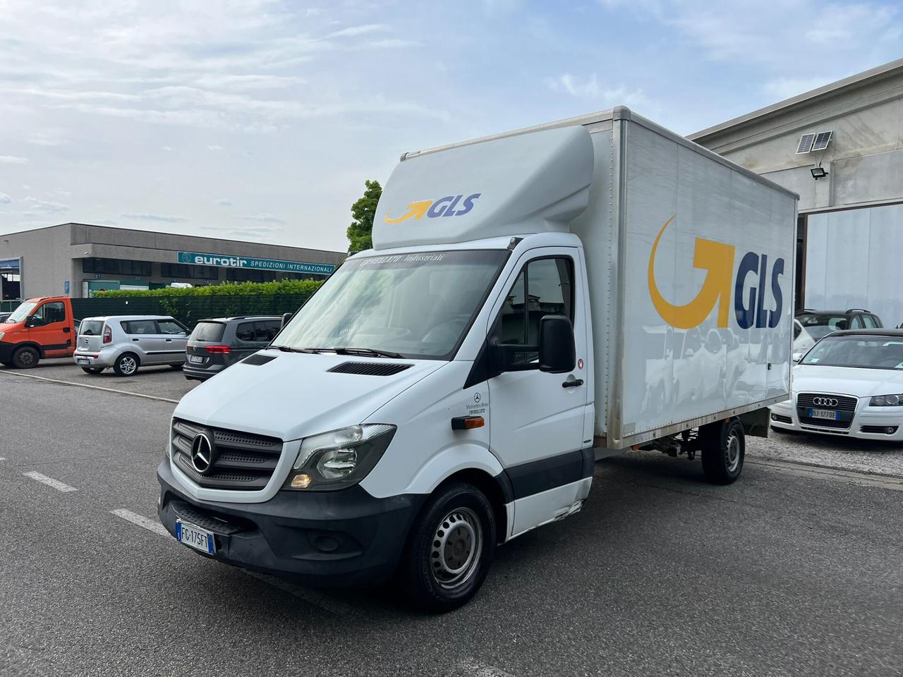 Mercedes sprinter 311 CDI 84 kW 114 cavalli Cabinato