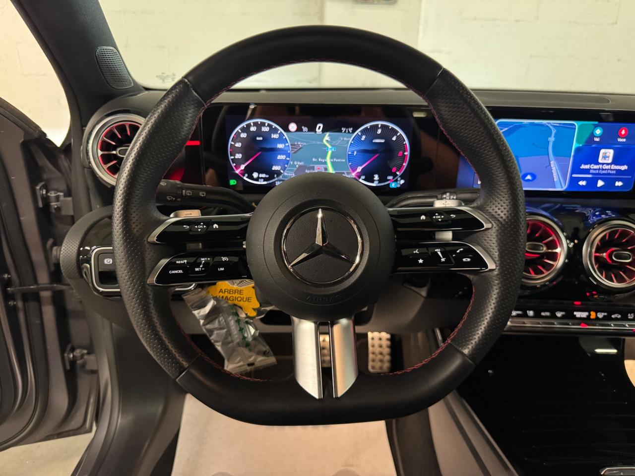 Mercedes-benz A 200 d Automatic AMG Line Premium Plus