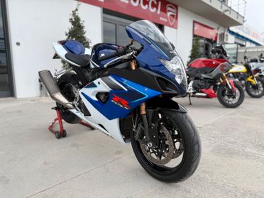 Suzuki GSX R 1000 PARI AL NUOVO