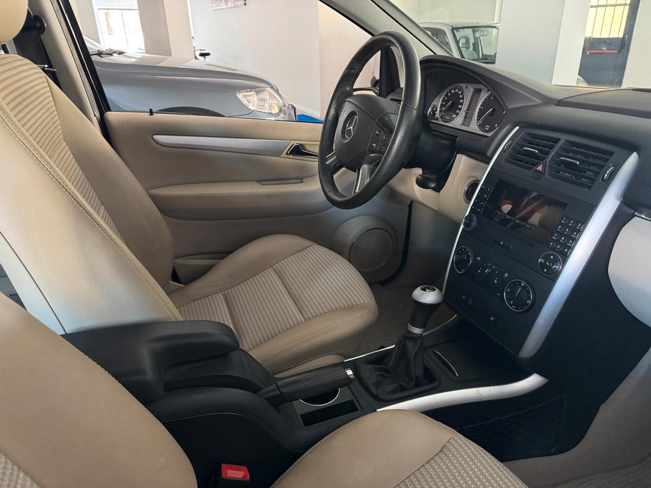 Mercedes-benz B 180 CDI Chrome Neopatentati