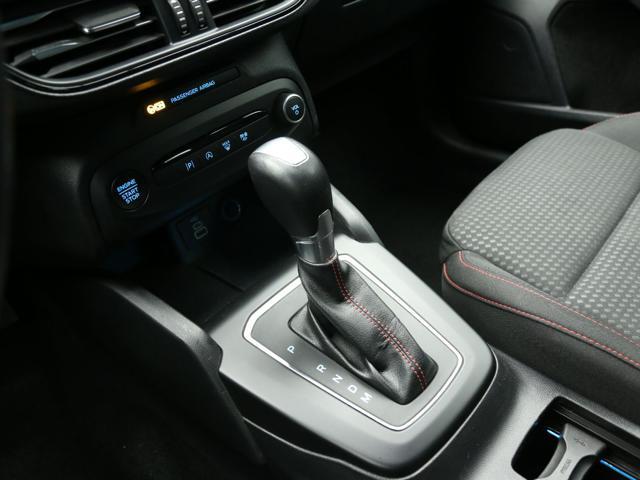 FORD Focus 1.0 EcoBoost Hybrid 125CV Powershift SW ST-line De