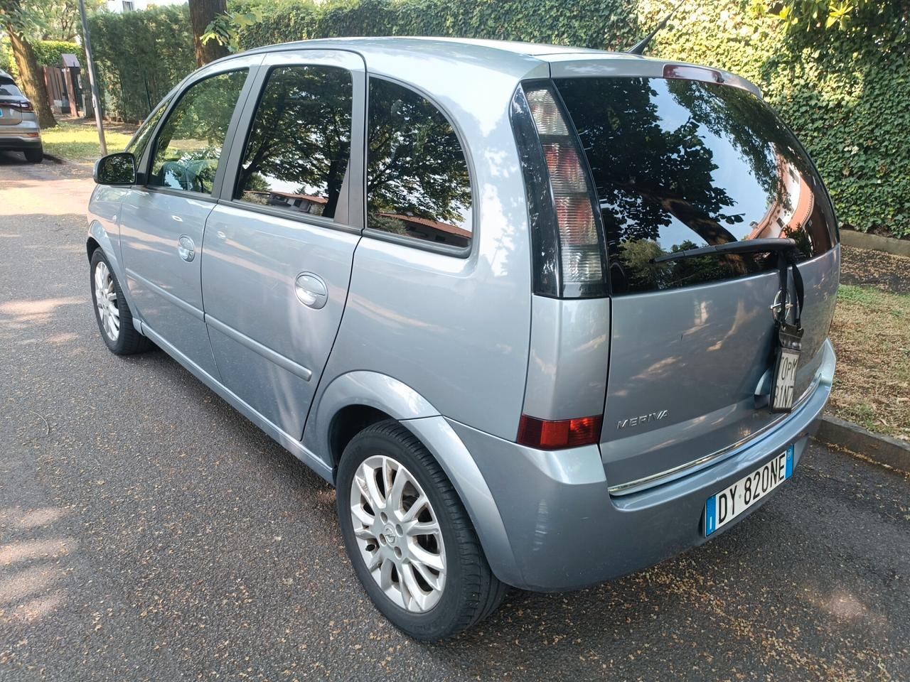 Meriva 1.400CC MODELLO Cosmo BENZINA/GPL