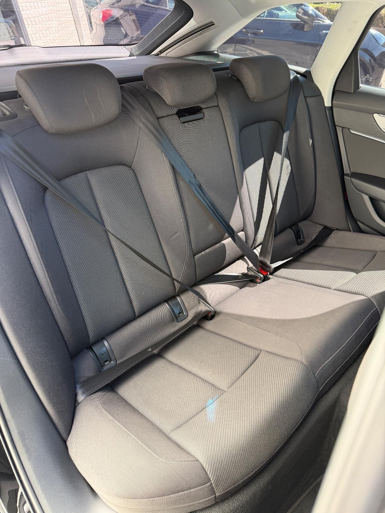 Audi A6 Avant 40 2.0 TDI S tronic Sport