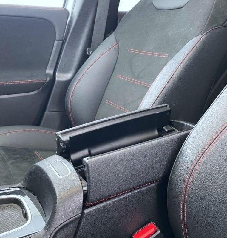 Mercedes-Benz GLA GLA 200 d Auto 4M AMG Line Premium Plus * TETTO APRIBILE *