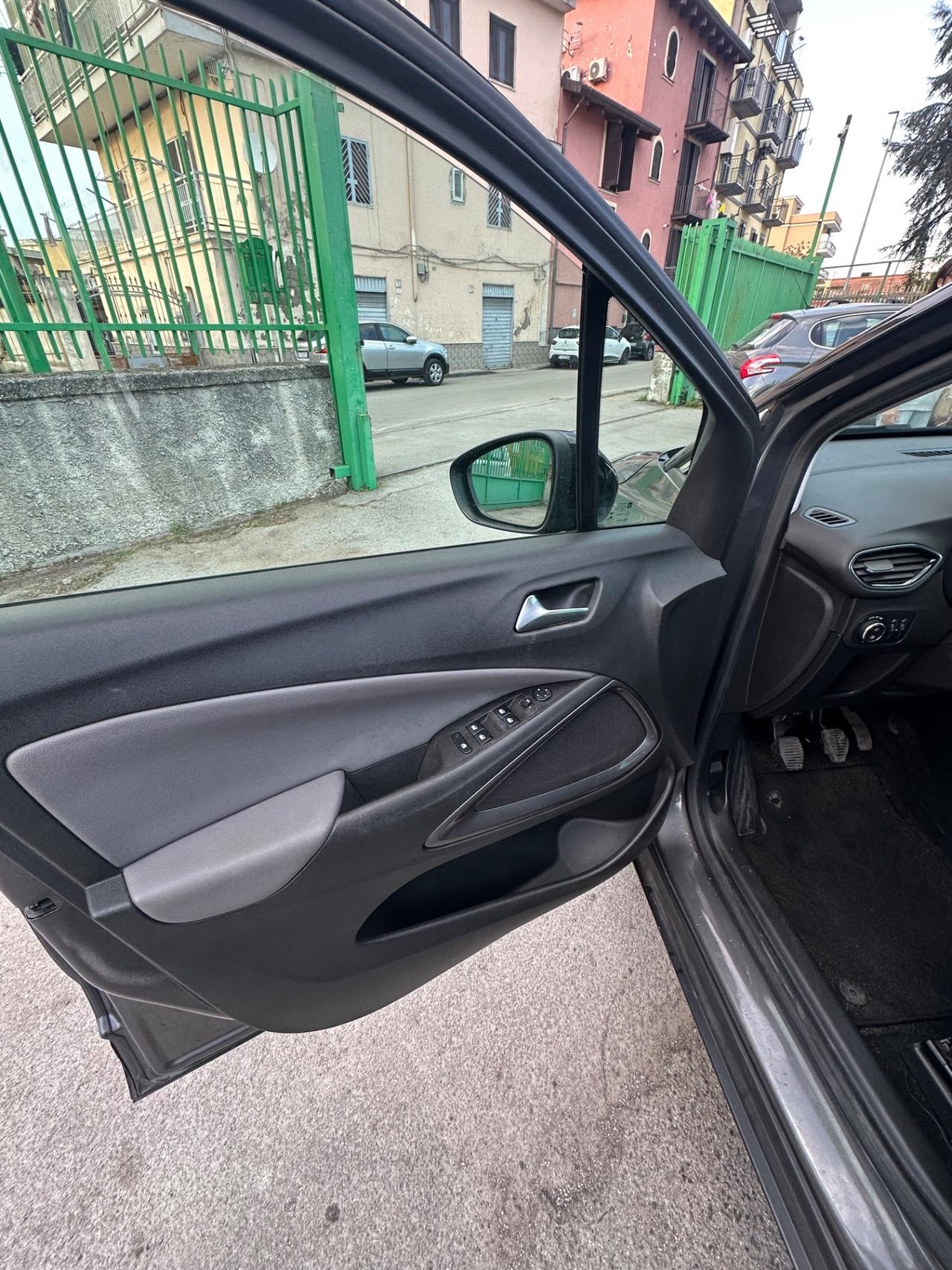 Opel Crossland X 1.5 ECOTEC D 102 CV Start&Stop Ultimate