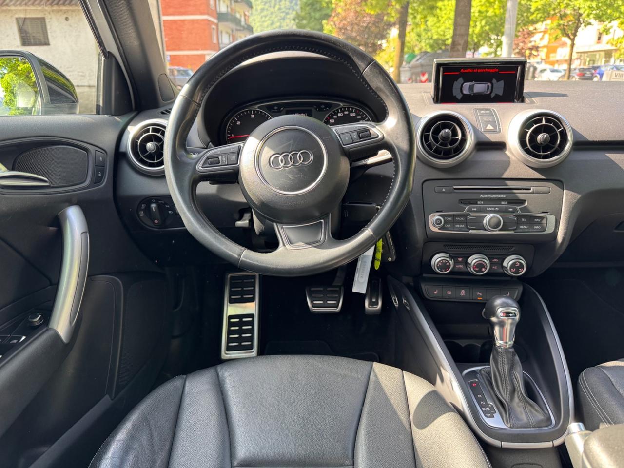 Audi A1 SPB 1.4 TDI S tronic Admired S LINE - TETTO APRIBILE - CAMBIO AUTOMATICO - SENSORI ANTERIORI E POSTERIORI - SEDILI IN PELLE
