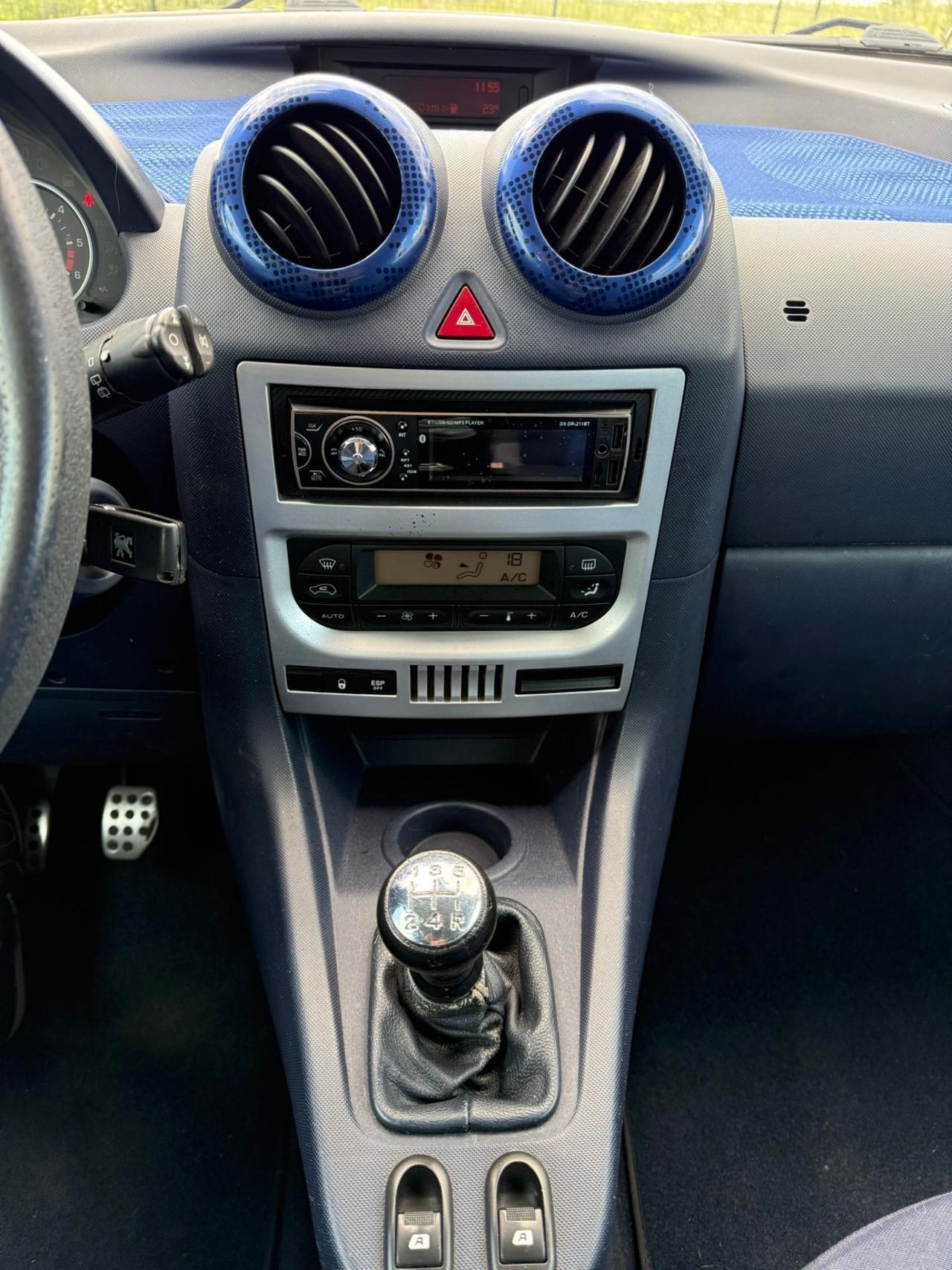 Peugeot 1007 1.4 HDi Happy