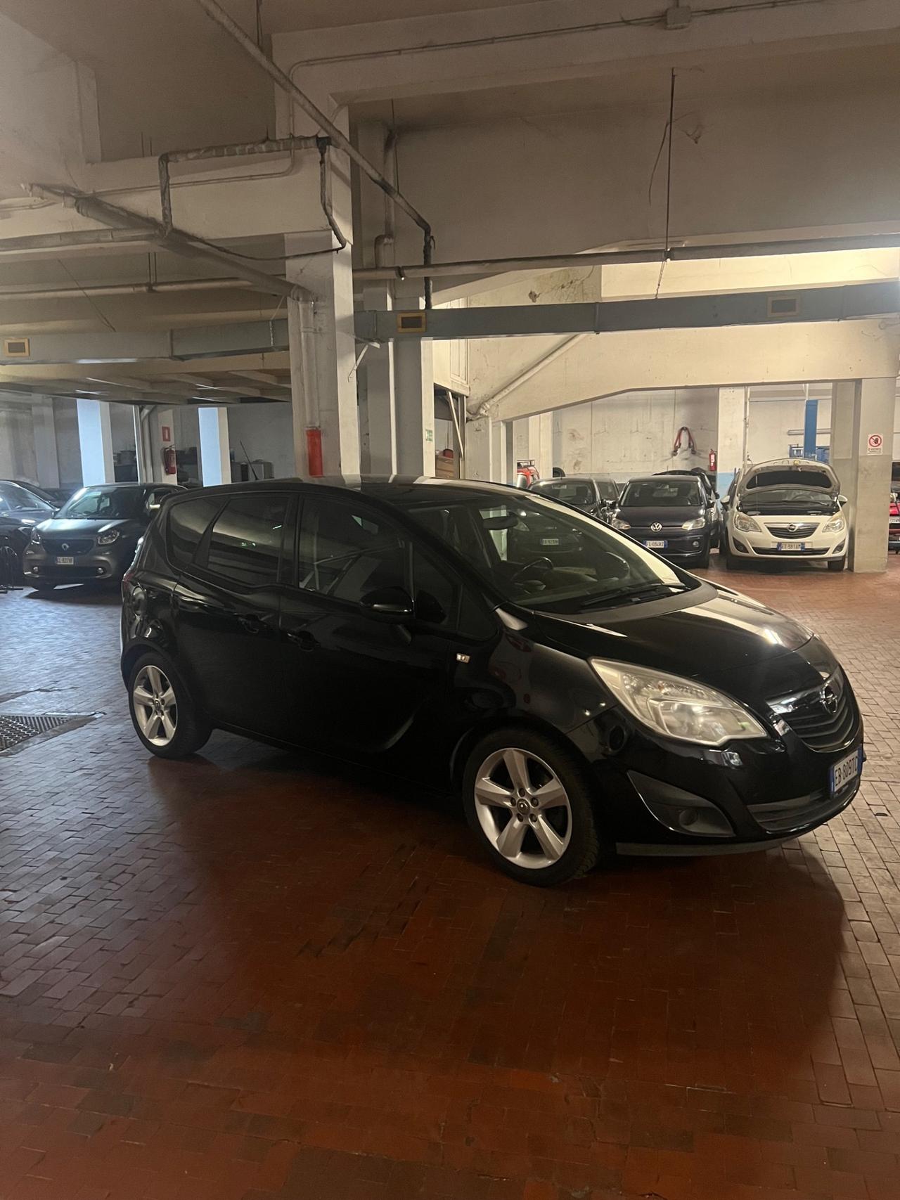 Opel Meriva 1.4 100Cv - EURO5 - NEOPATENTATI