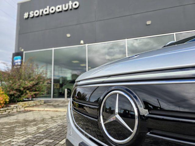 MERCEDES-BENZ EQB 300 4Matic Sport Tech Edition