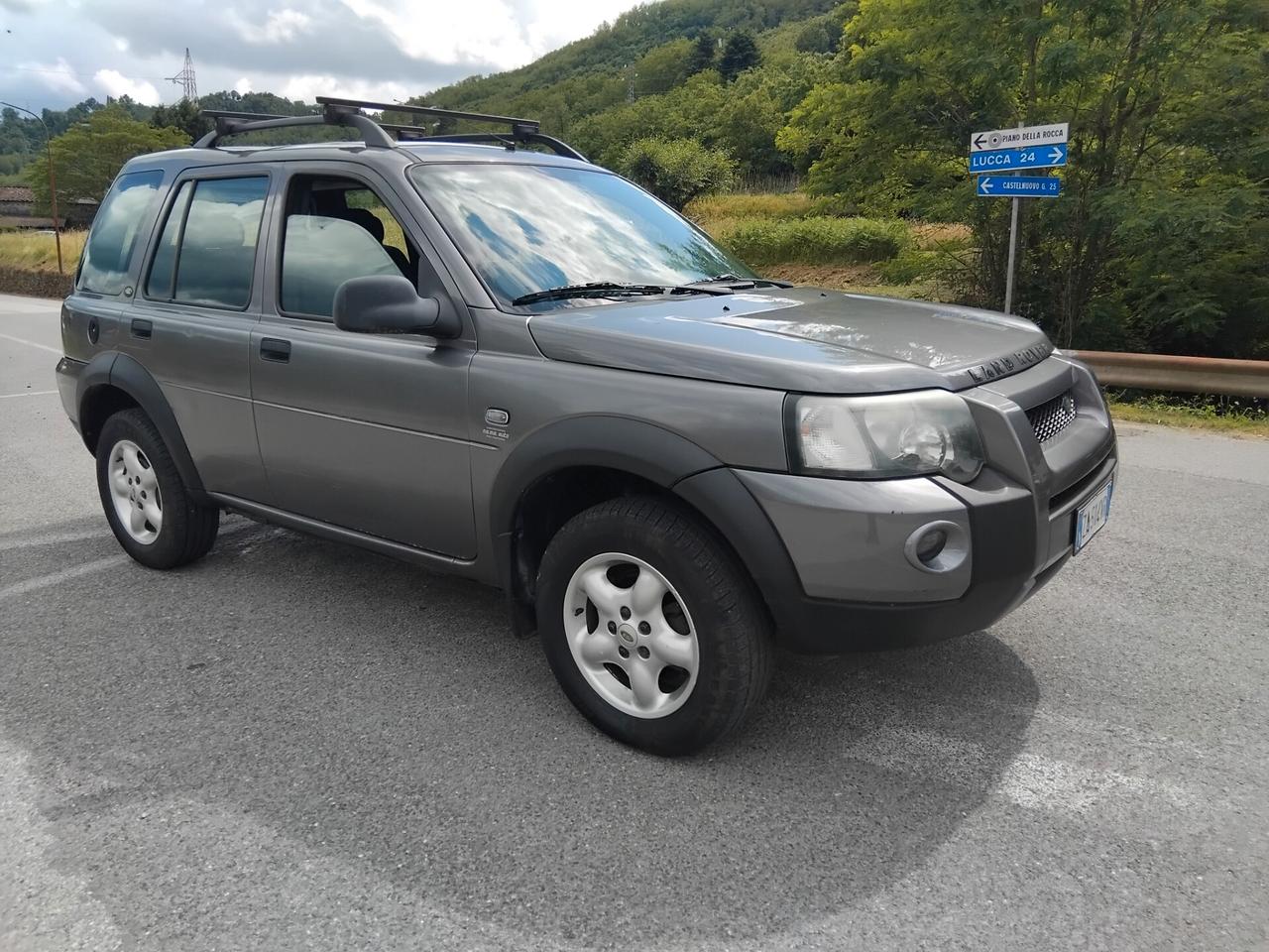 Land Rover Freelander 2.2 TD4 S.W. SE