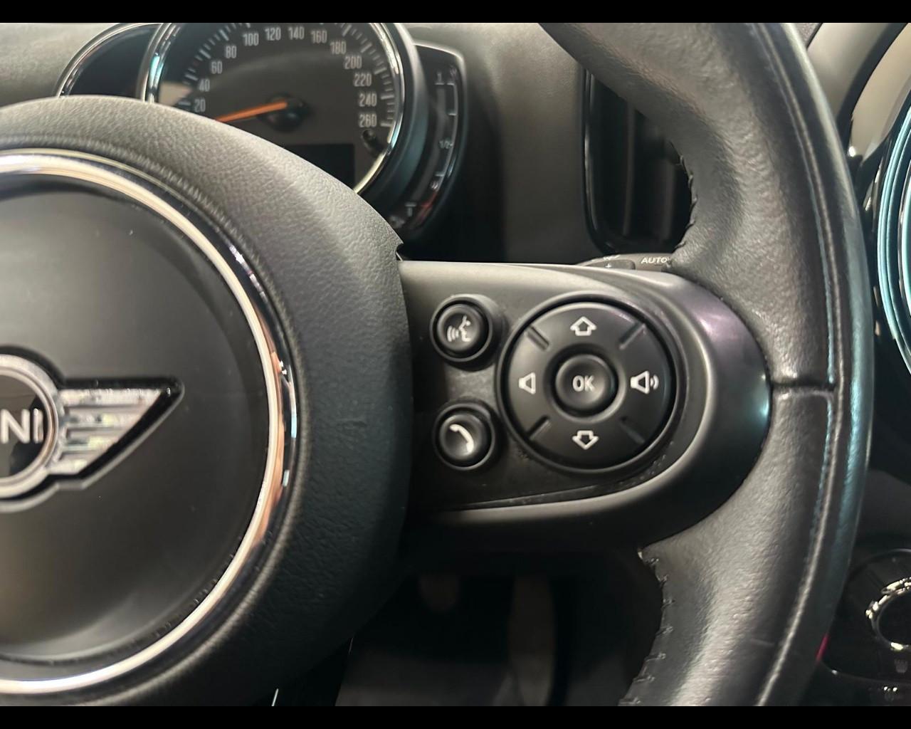 MINI Mini Countrym.(F60) - Mini 1.5 One D Boost Countryman