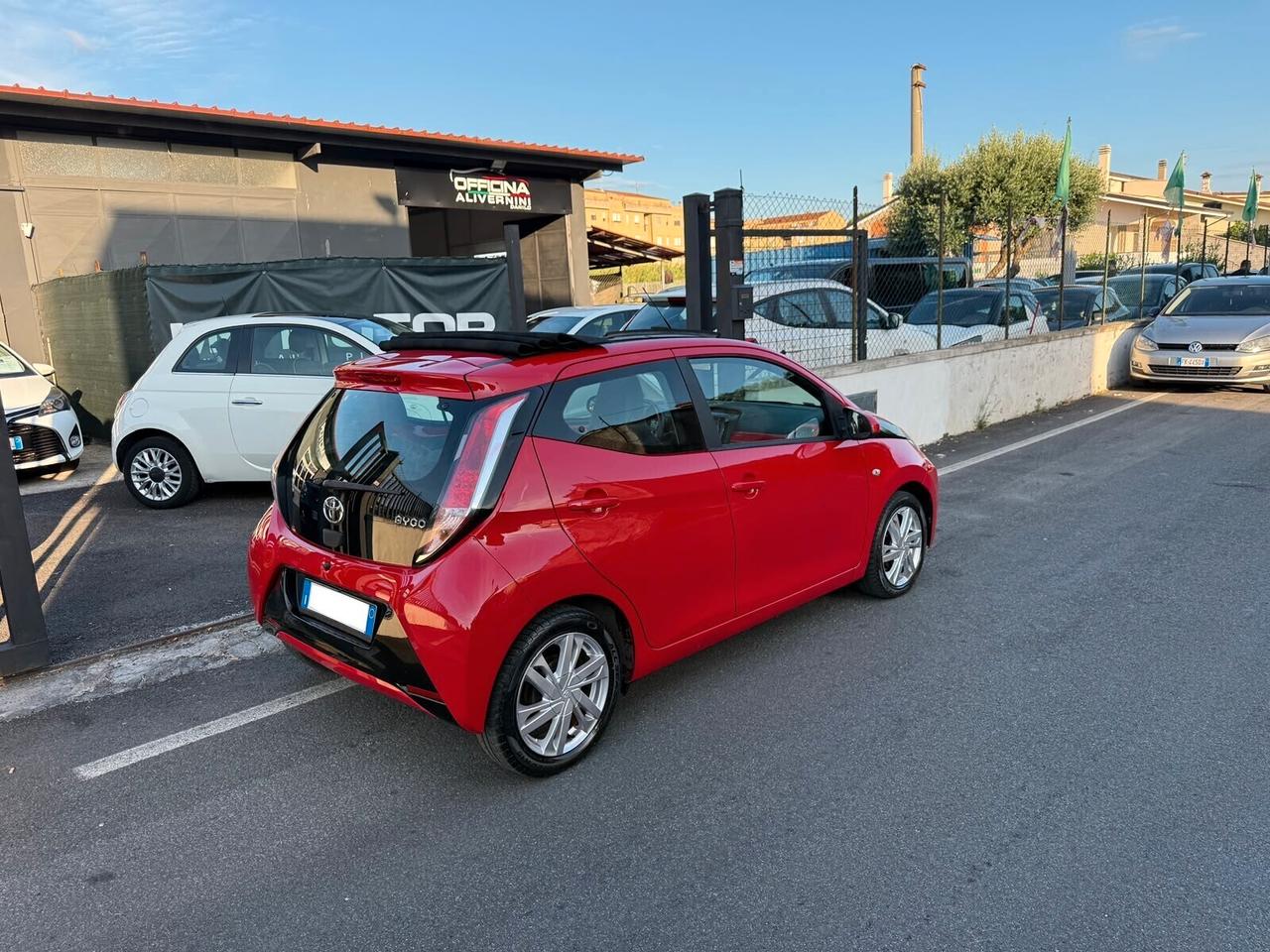 Toyota Aygo 1.0 5p - 70.000km GPL - Full opt - Tetto apribile - Superprezzo