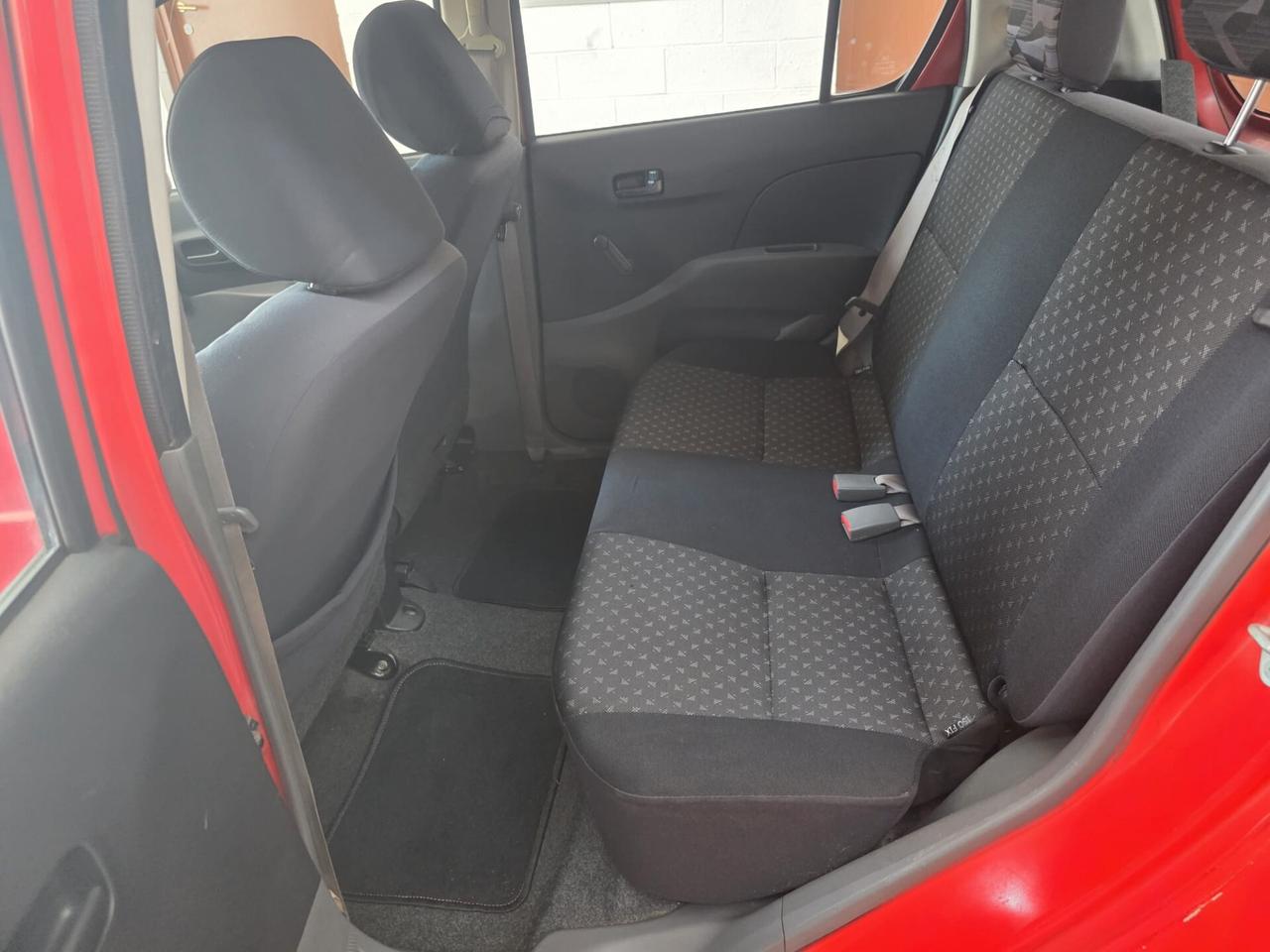 Daihatsu Cuore 1.0 12V Taka NEOPAT