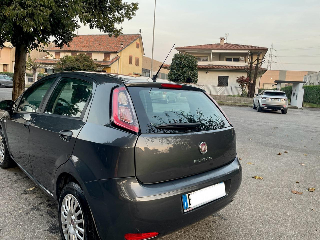 Fiat Punto 1.3 MJT II 75 CV 5 porte Lounge per Neopatentati 2014