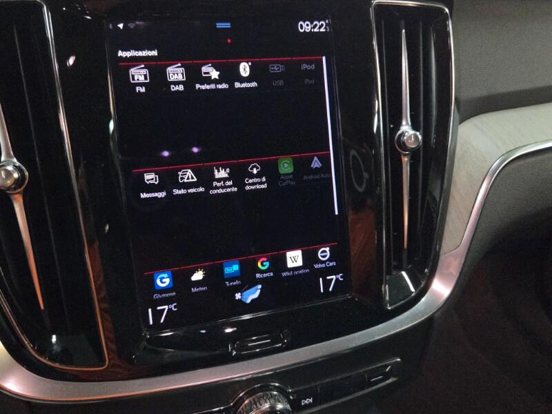VOLVO V60 CC (2018-2024) V60 Cross Country B5 A...