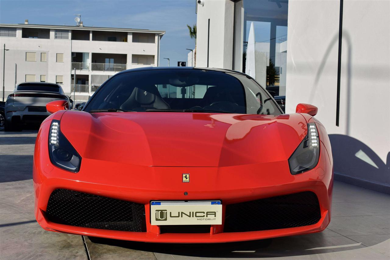 Ferrari 488 Coupe 3.9 GTB 670 CV