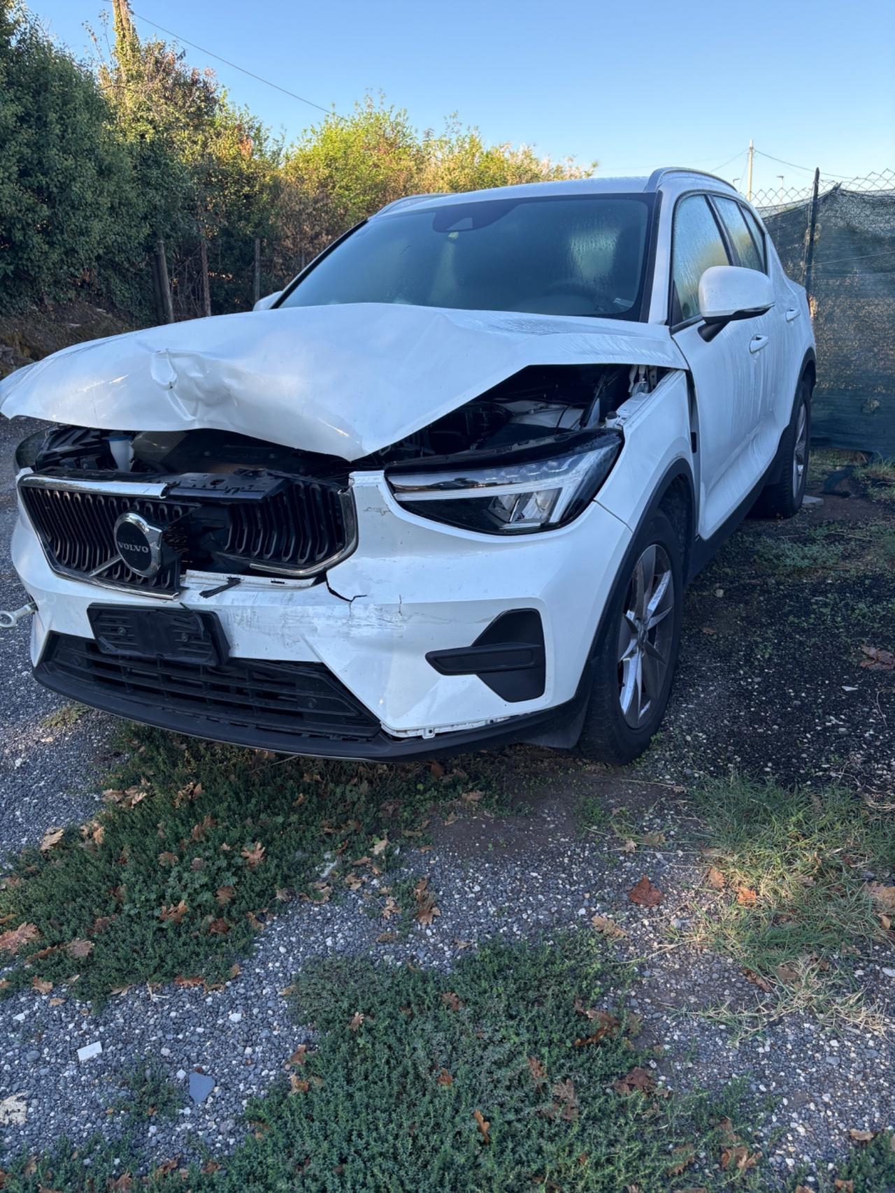 Volvo XC40 Incidentata