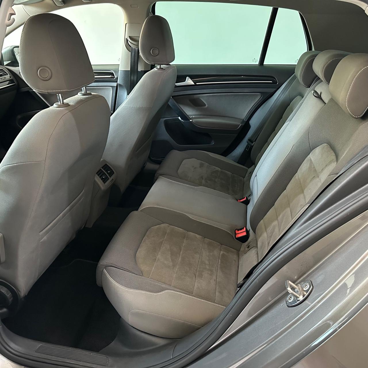 Volkswagen Golf VII 1.6 TDI 110 CV 5p. Highline Executive