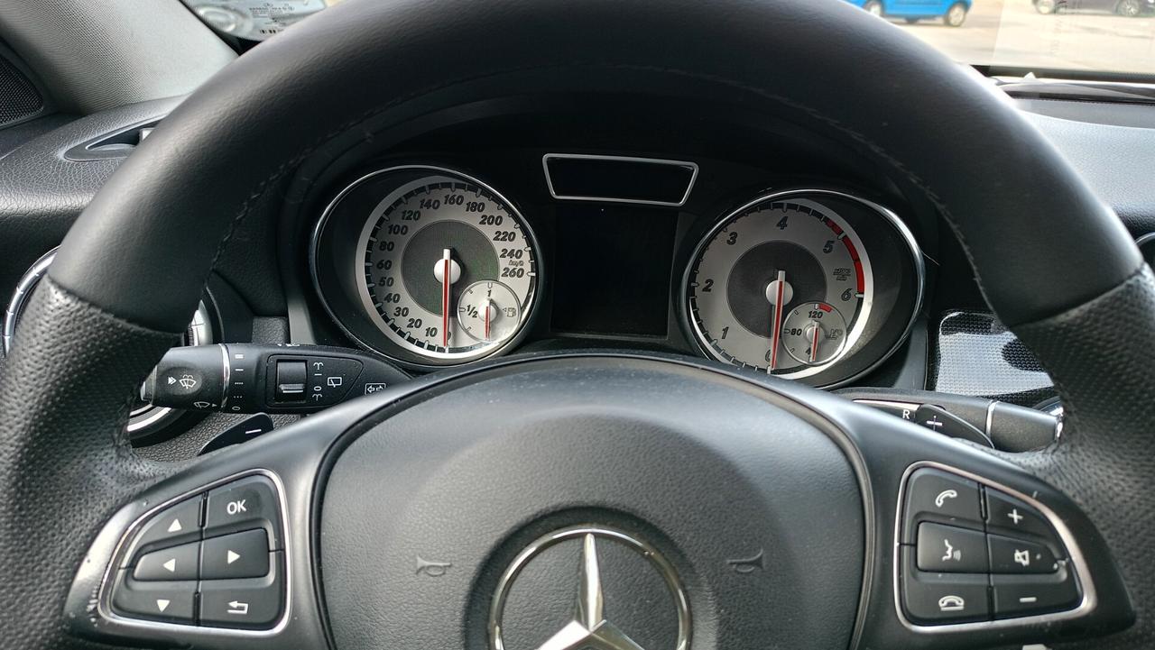 Mercedes-benz CLA 180 CLA 180 d S.W. Automatic Business