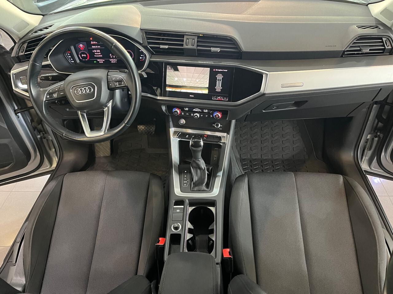 Audi Q3 35 2.0 tdi Business s-tronic 92.000 KM!!