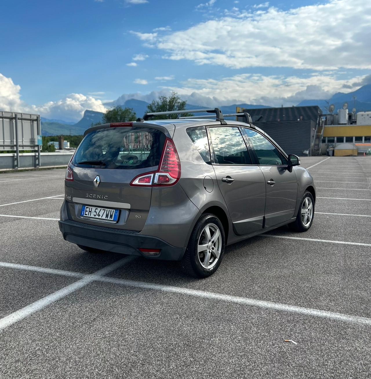 Renault Scenic X-Mod 1.5 dCi 110CV Luxe Neopat.