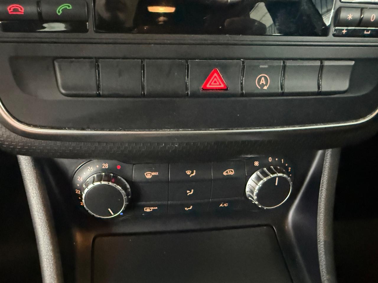 Mercedes-benz A 180 d Premium