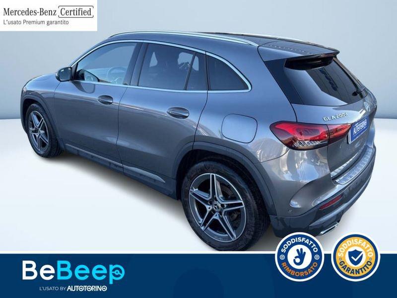 Mercedes-Benz GLA 200 D PREMIUM AUTO