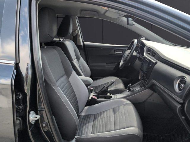 TOYOTA Auris Touring Sports 1.8 Hybrid Active