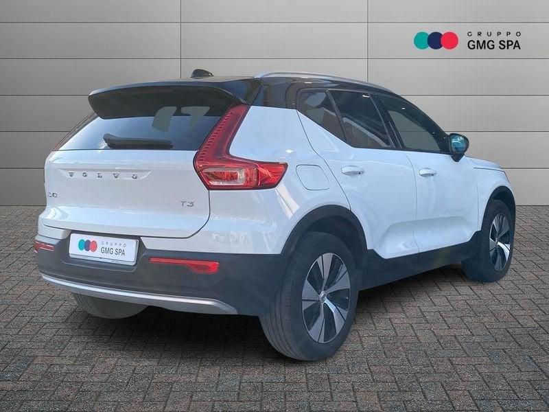 Volvo XC40 1.5 t3 Momentum Pro 163cv auto my21