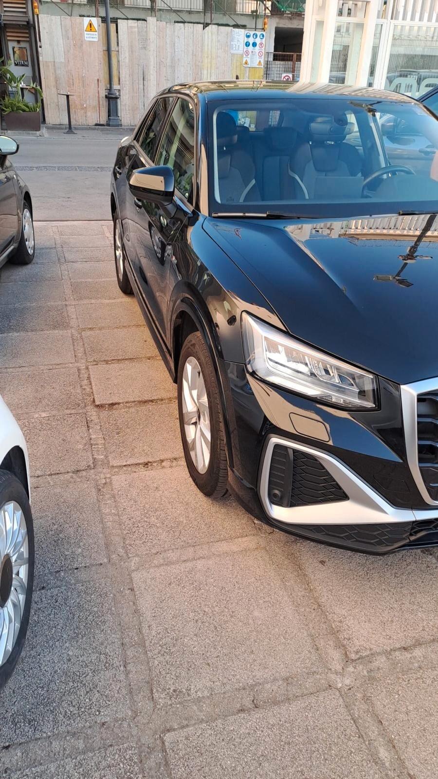 Audi Q2 30 TDI S line S TRONIC