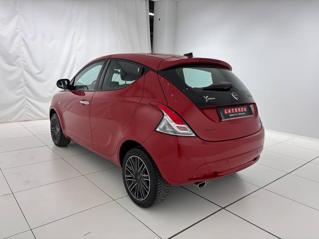 LANCIA Ypsilon 1.0 firefly hybrid Gold s&s 70cv